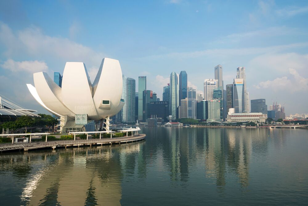 Singapore Takes Split Second Chance To Be Fx Hub For Rich Bloomberg - 