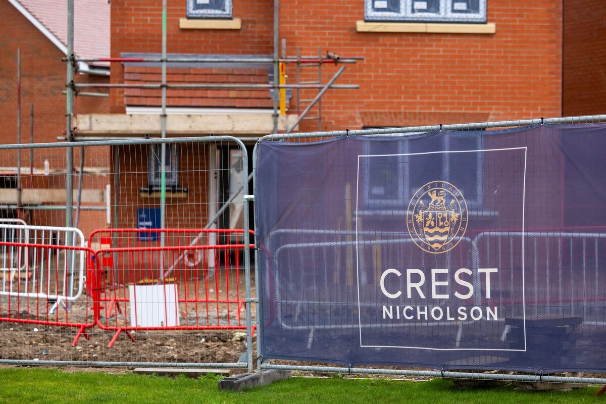 bloomberg.com - Jack Sidders - Crest Nicholson Delays Results as Talks with Lenders Continue