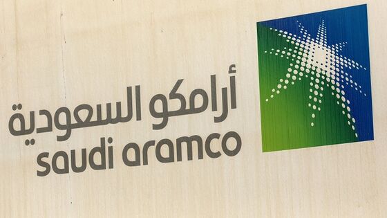 Aramco Starts Early Preparations for an Overseas Listing