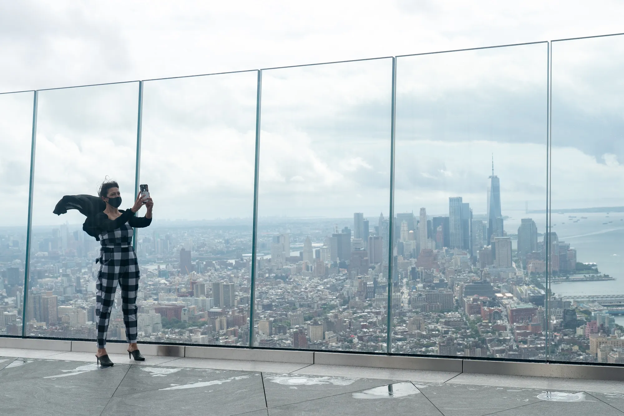 Hudson Yards Edge Sky Deck Reopens To Public