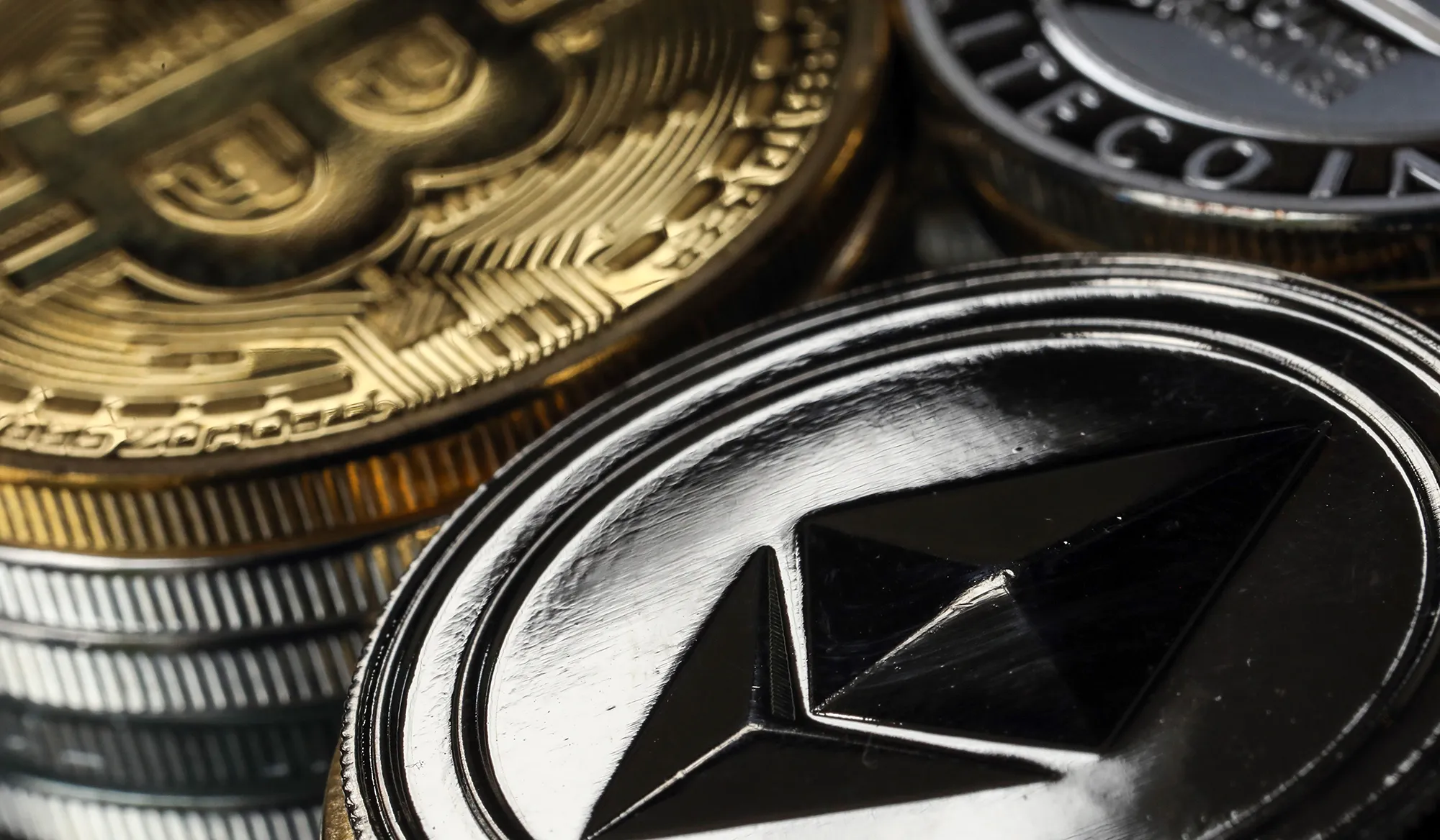 Bitcoin (BTC): Where Rich Family Offices Are Investing, Goldman Survey  Shows - Bloomberg