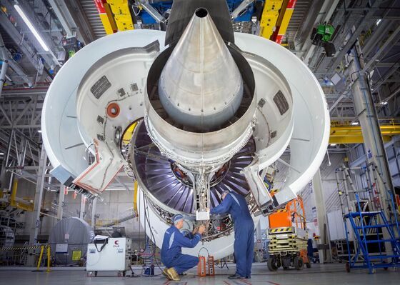 Rolls-Royce Says It’s ‘Far Short’ of Engines for Airbus Jet