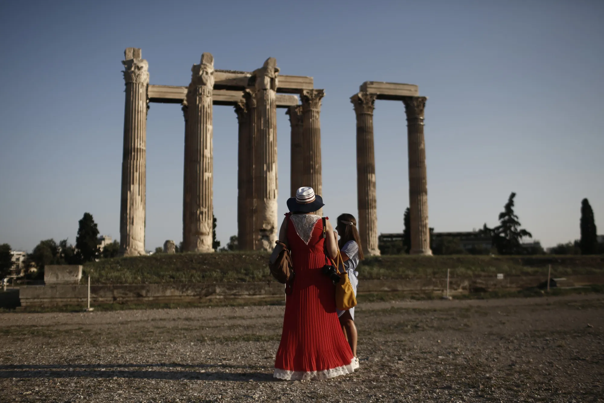 Municipal Workers Garbage Strike As Greece Gets Investor Thumbs Up