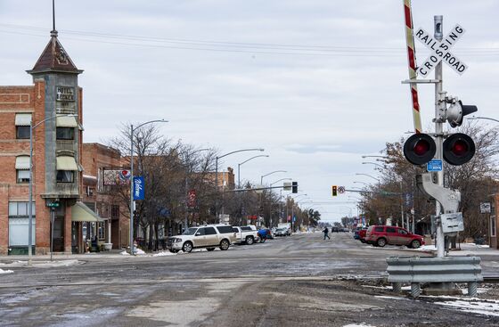 Covid Ravages Rural America, Sweeping Through Montana’s Plains