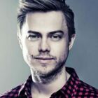 Headshot of Alex Tew