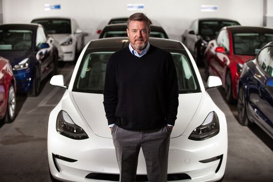TrueCar Founder’s New Venture Will Get You a Tesla in 10 Minutes