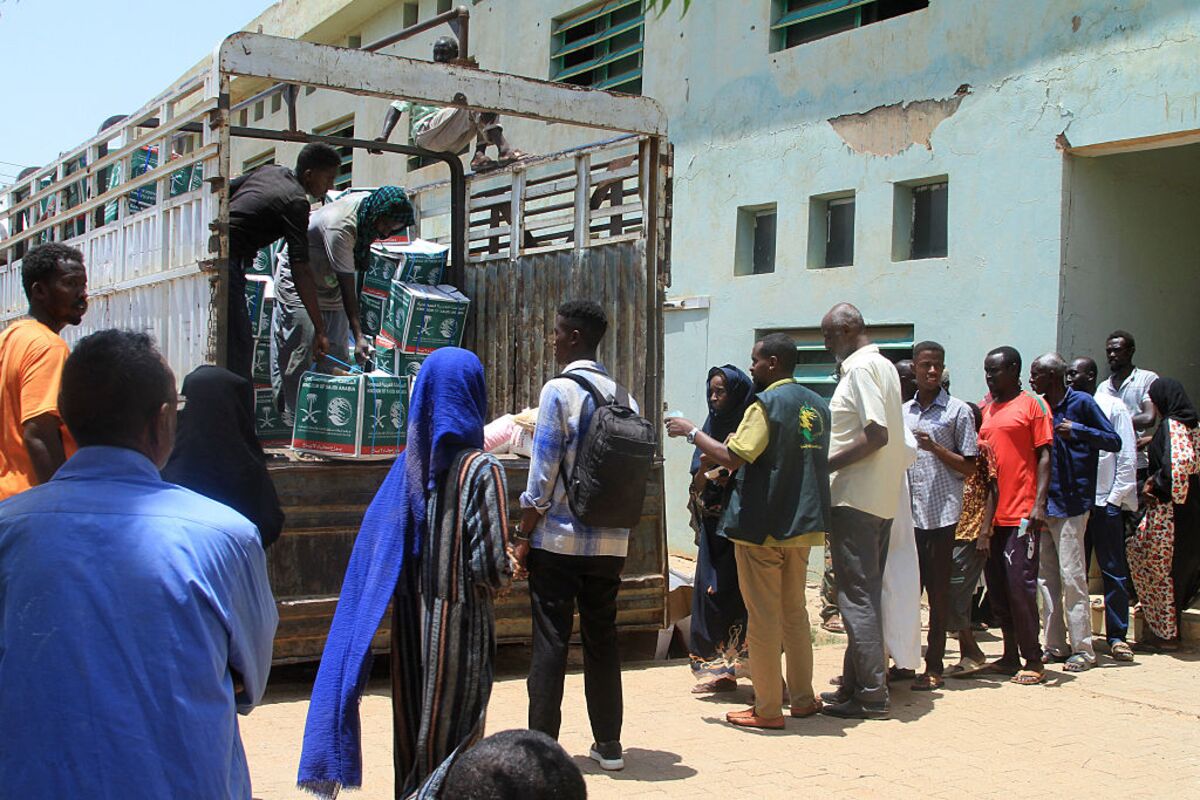 assets.bwbx.io image