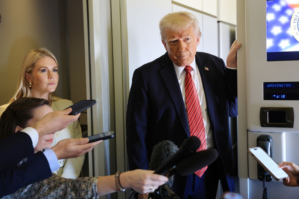 🟪"Trump rinuncia alla visita in Turchia: si dirige verso gli Emirati Arabi Uniti"