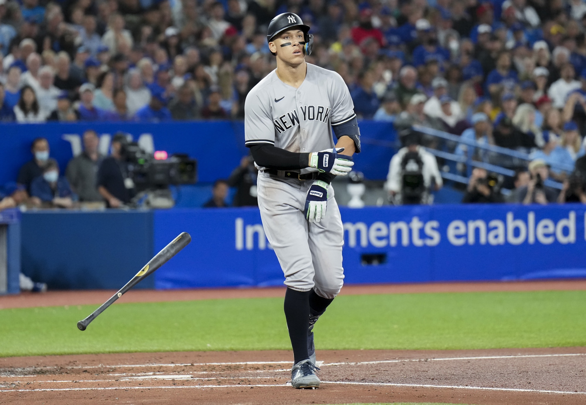 New York Yankees: Giancarlo Stanton proving he can handle Big Apple