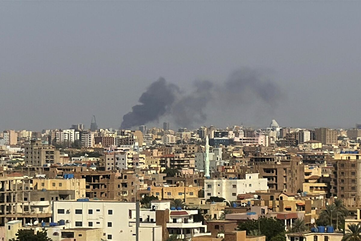 featured image thumbnail for post UAE Says Sudan Military Plane Bombed Ambassadors Residence