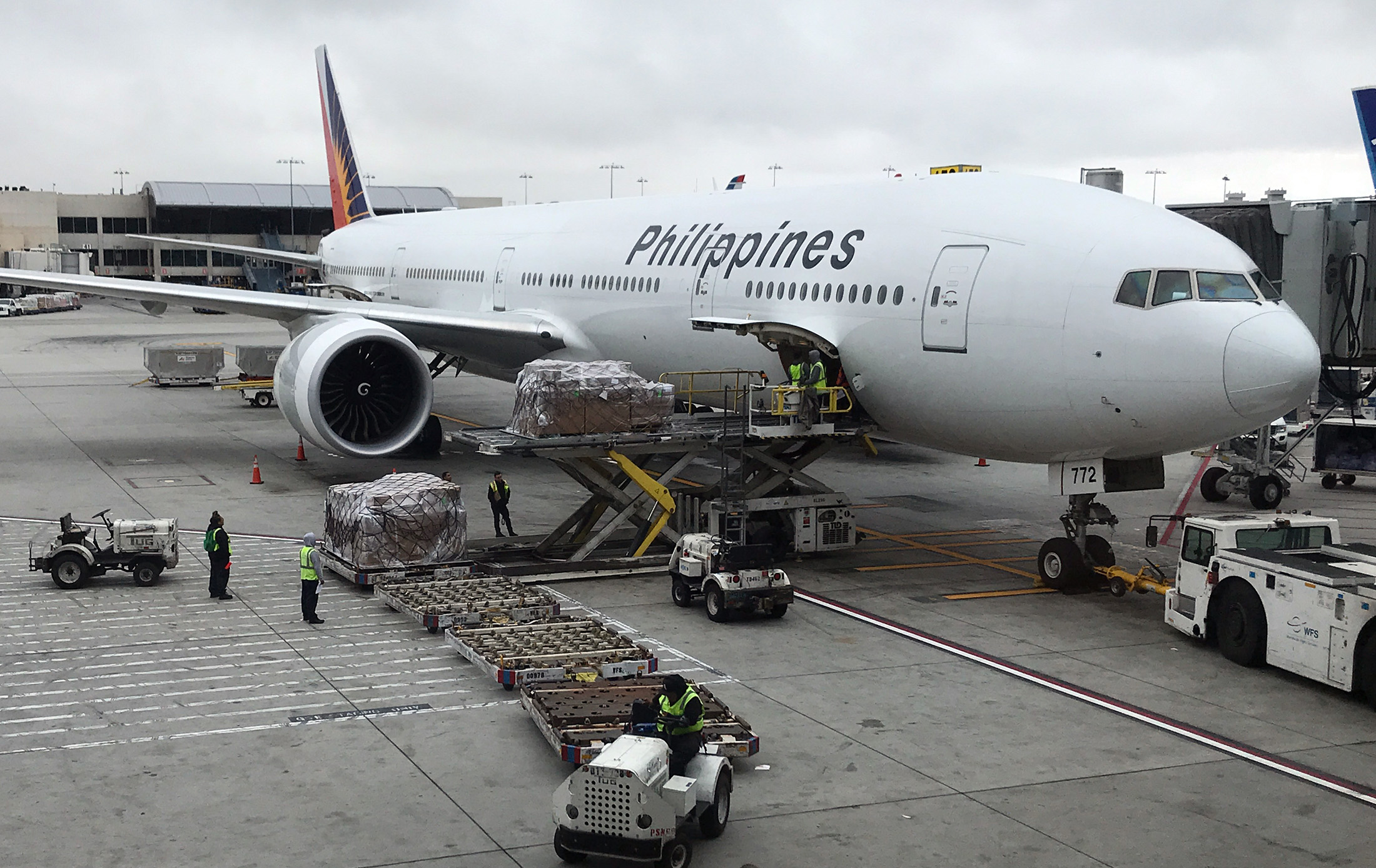 Philippine Airlines Says It’s Readying Restructuring Plan - Bloomberg