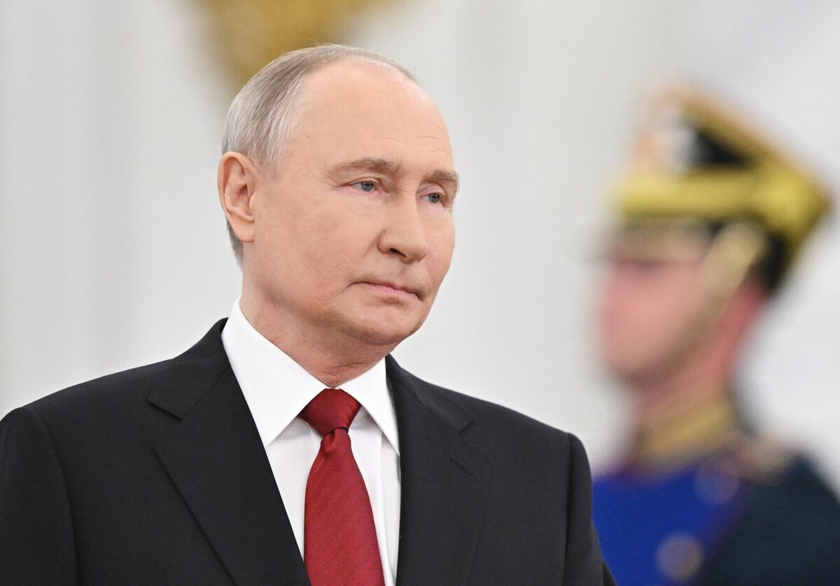 Putin Hosts First Southeast Asia Summit Since Ukraine Invasion