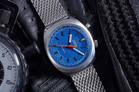The Omega Chronostop is a bright chrono for timing laps.