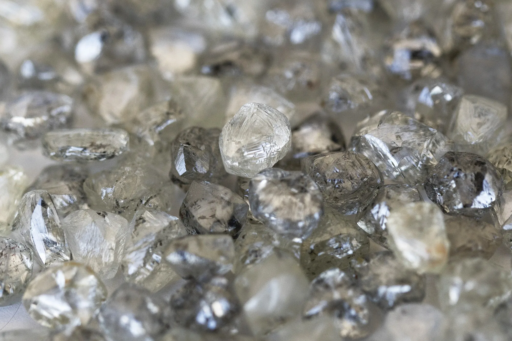 Forget Gold, This Exchange Says Diamonds Could Be a Great Safe Haven -  Bloomberg