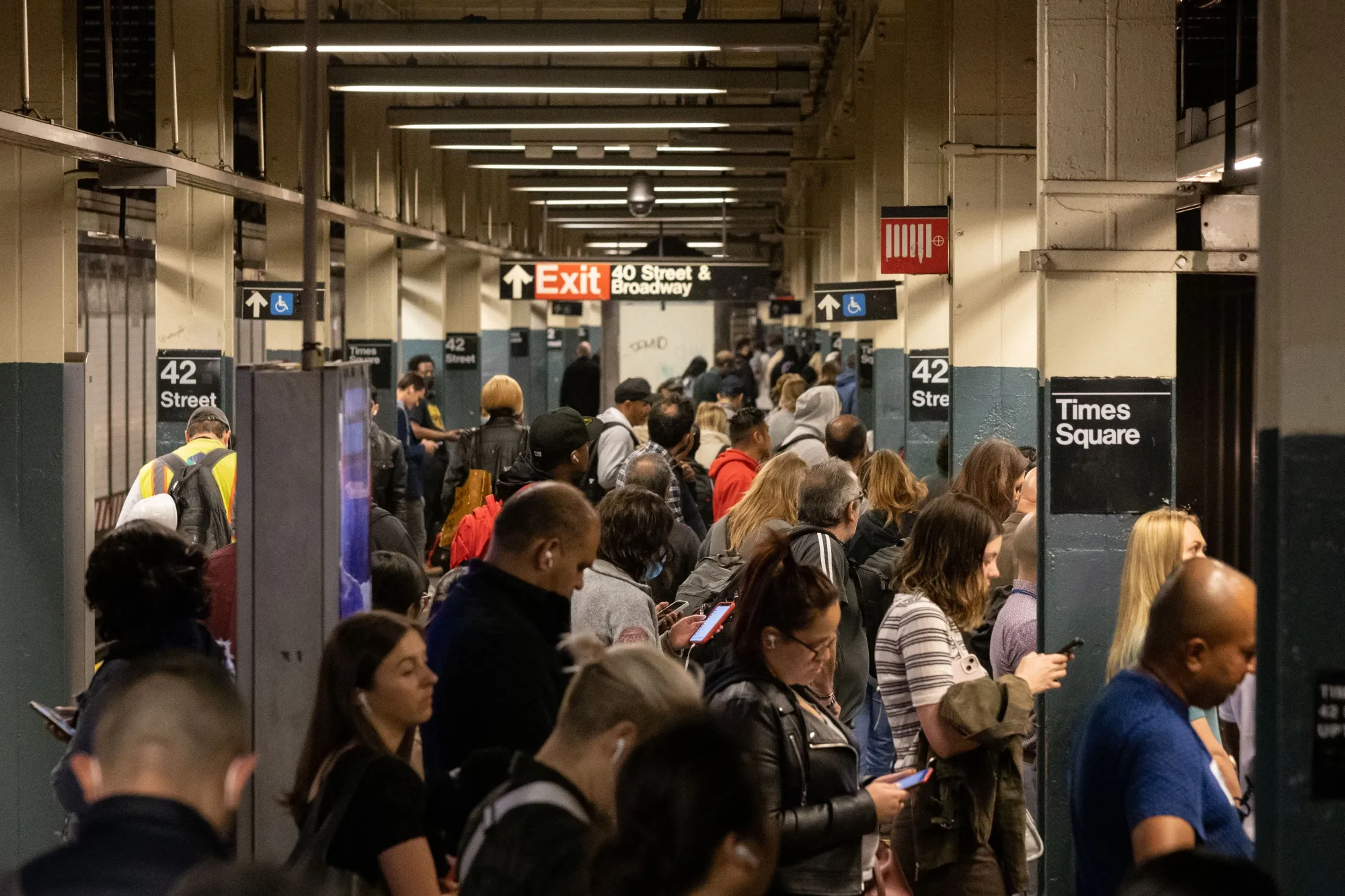 Commuters&nbsp;in New York, US.