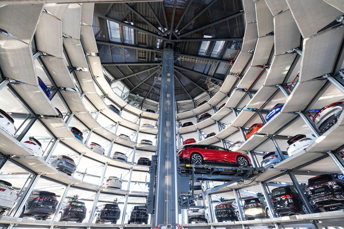 Merz Sends Letter to EU in Push to Relax Pending Combustion Ban