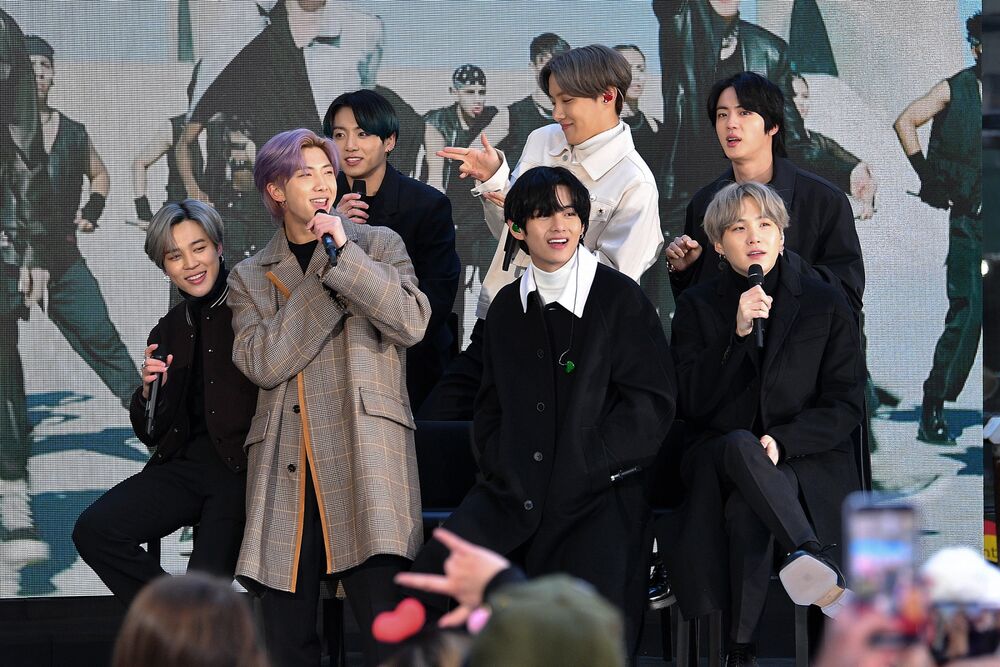 Bts To Hold Live Concerts In L A First Time Since Pandemic Bloomberg