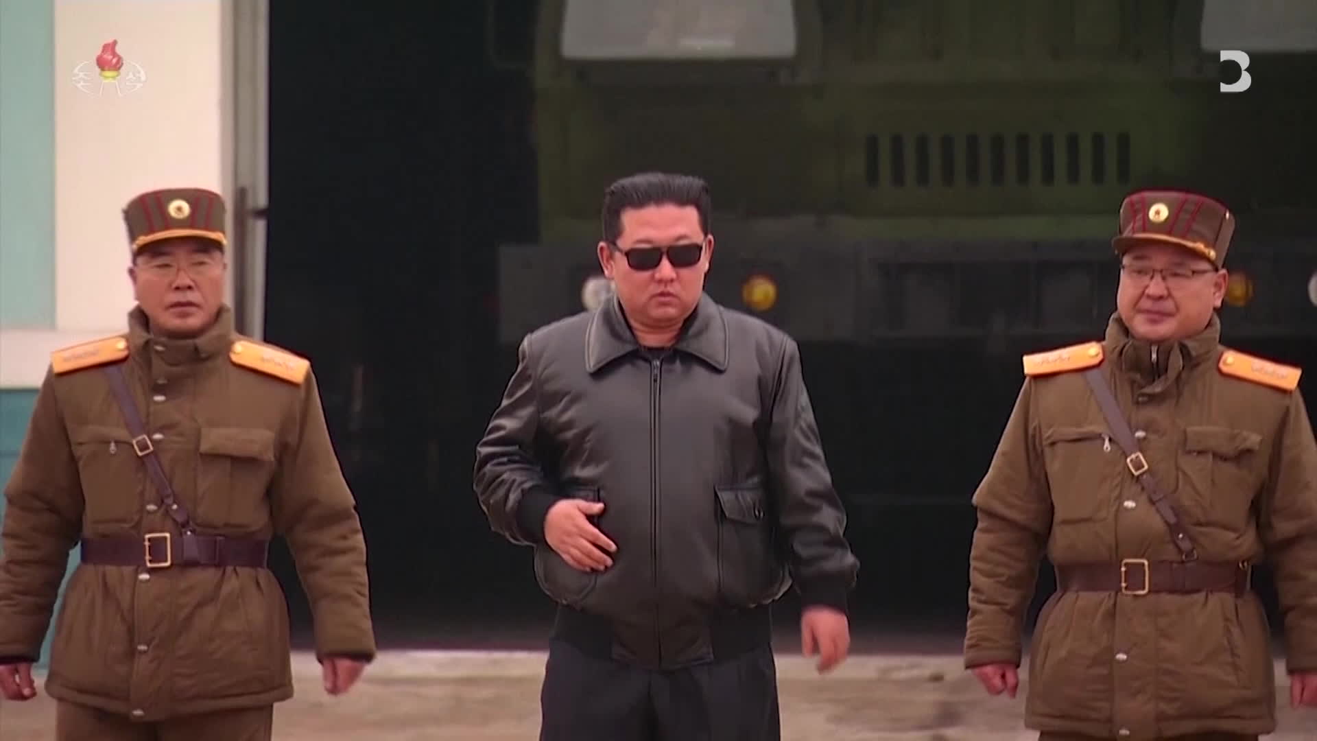 北朝鮮にロシア軍のVIP専用機－兵器取引との懸念強まる - Bloomberg