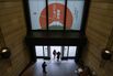 Japan Leads Asia Stock Losses as AI Slide Extends 