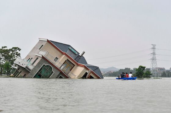 Second-Warmest Year on Record Cost the World $210 Billion