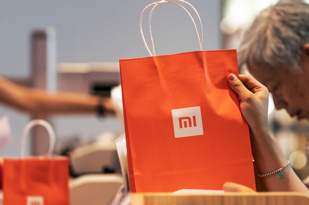 Xiaomi Eyes 725 Million Expansion To Stave Off Huawei In China Bloomberg