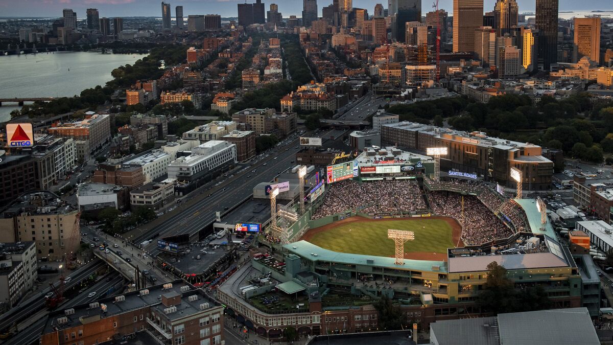 Red Sox owners, partners plan major redevelopment around Fenway Park - The  Boston Globe