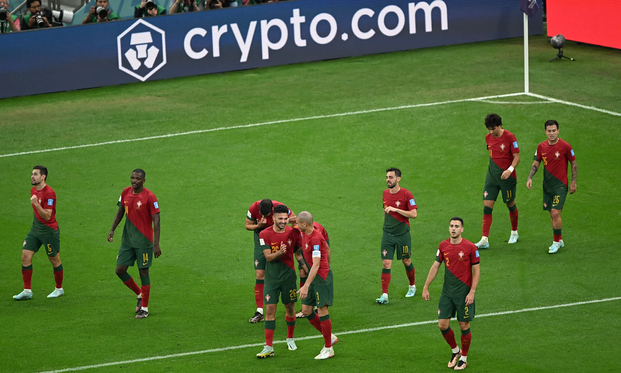 Crypto.com World Cup Sponsorship Undercut by Bankman-Fried, FTX Contagion -  Bloomberg
