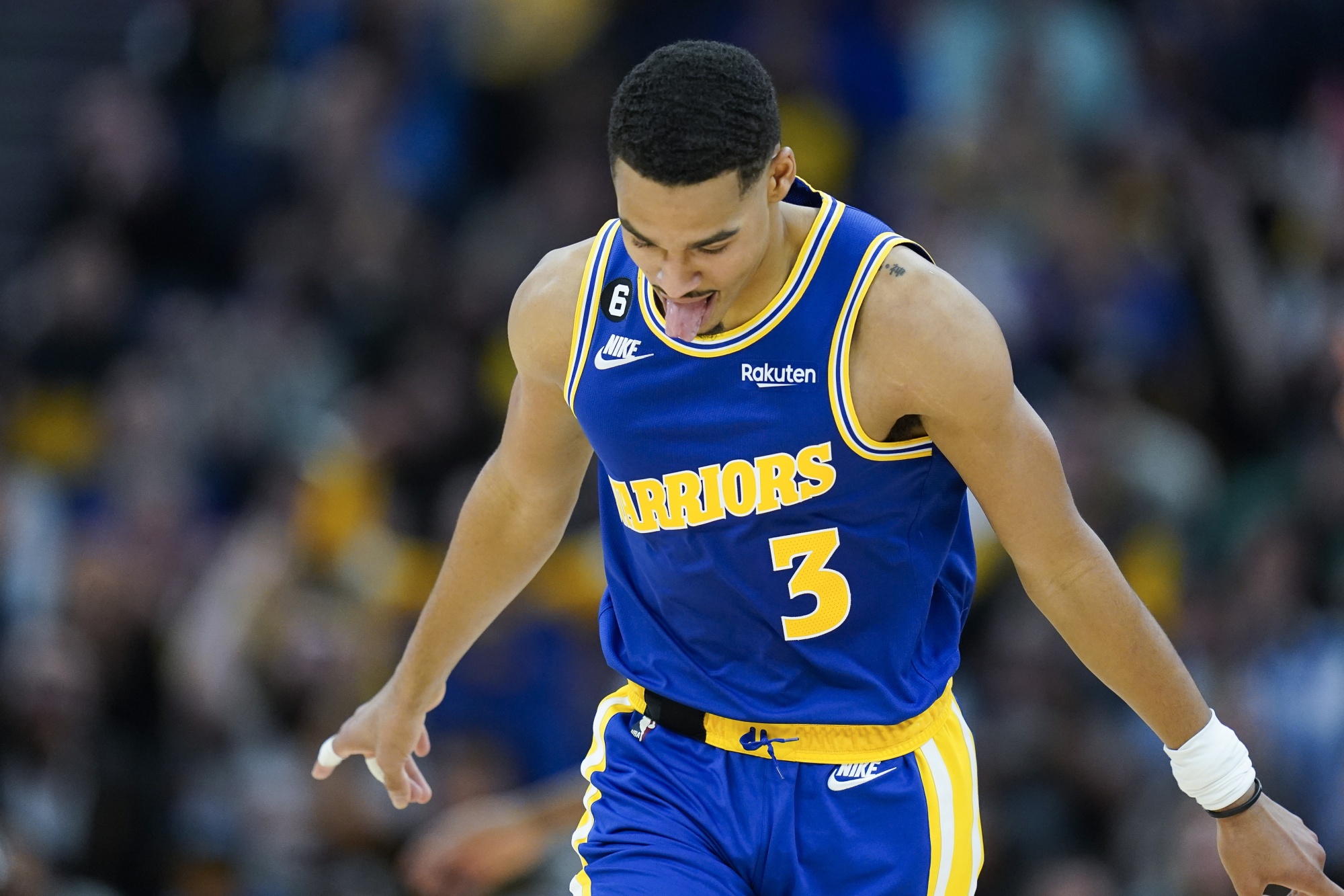Jordan Poole on becoming a 'leader' and learning from Steph Curry and Klay  Thompson amid turbulent Warriors season