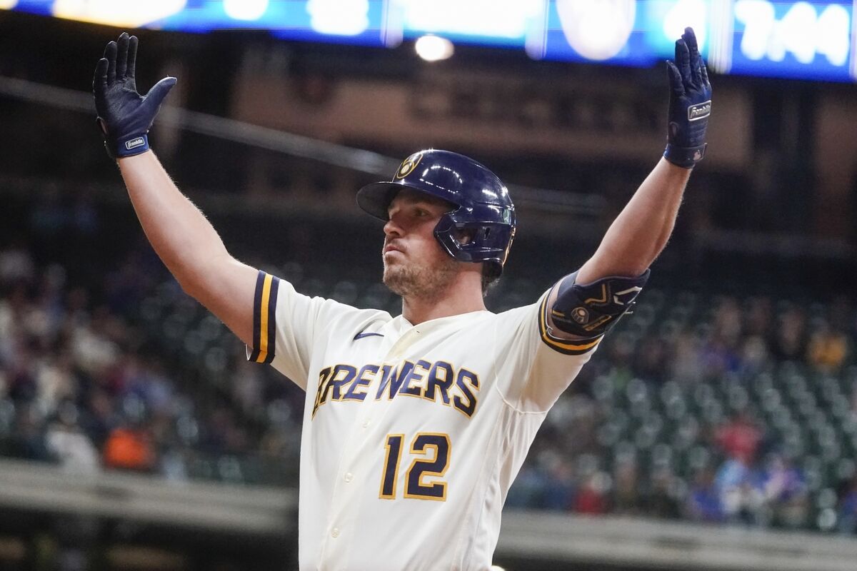 10 Straight Wins: Brewers' Playoff Hopes Soar! - ry1zdif
