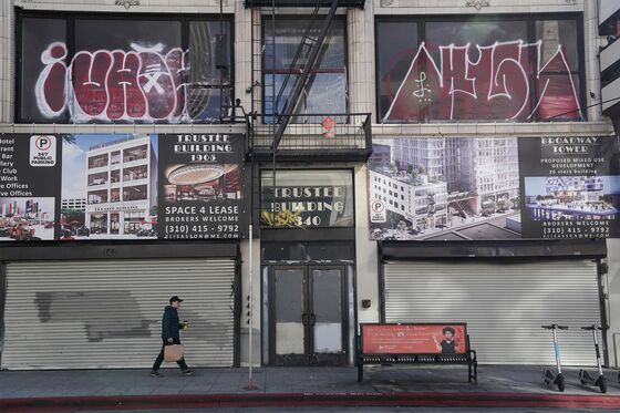 Downtown LA Draws Flood of New Renters in Boon for Gritty Area