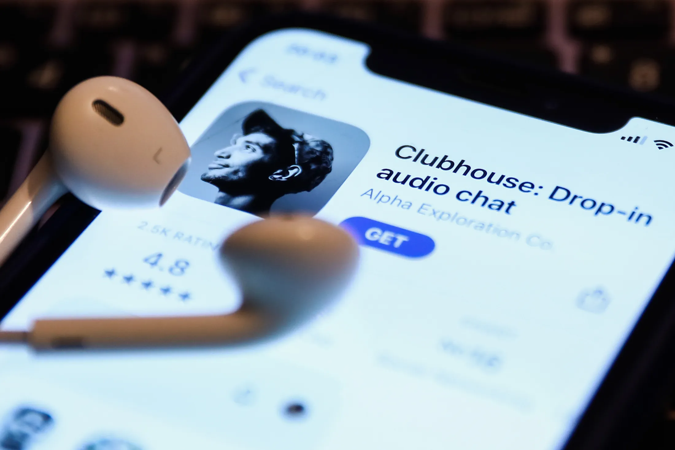 Clubhouse App Photo Illustrations