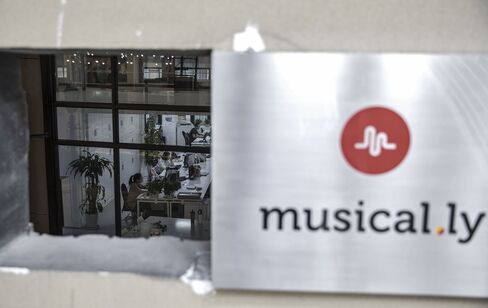 Soon after Musical.ly’s debut in 2014, its creators shut down the Chinese-language version of the app to focus on the U.S.