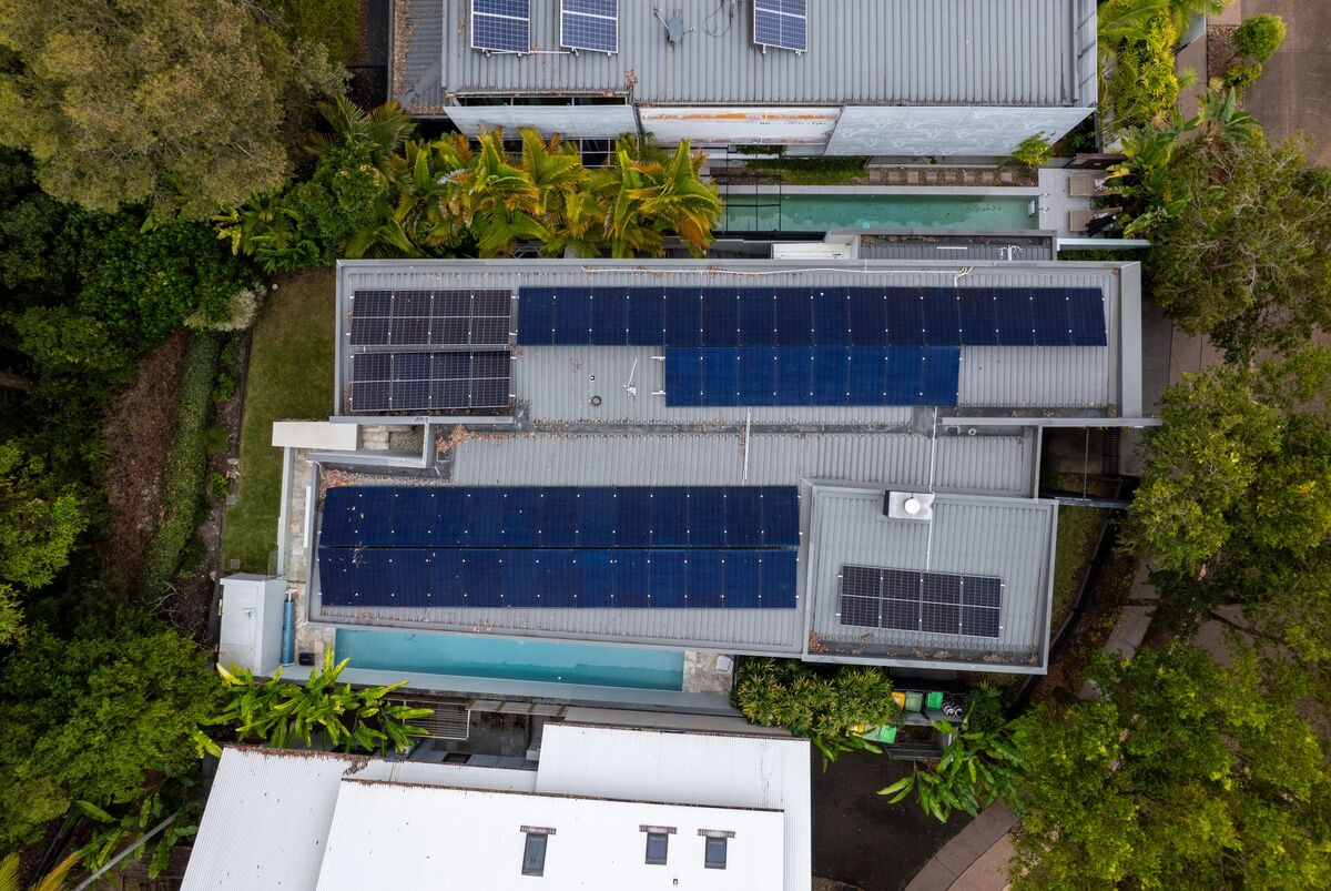 How to Make Money Selling Electricity From Home