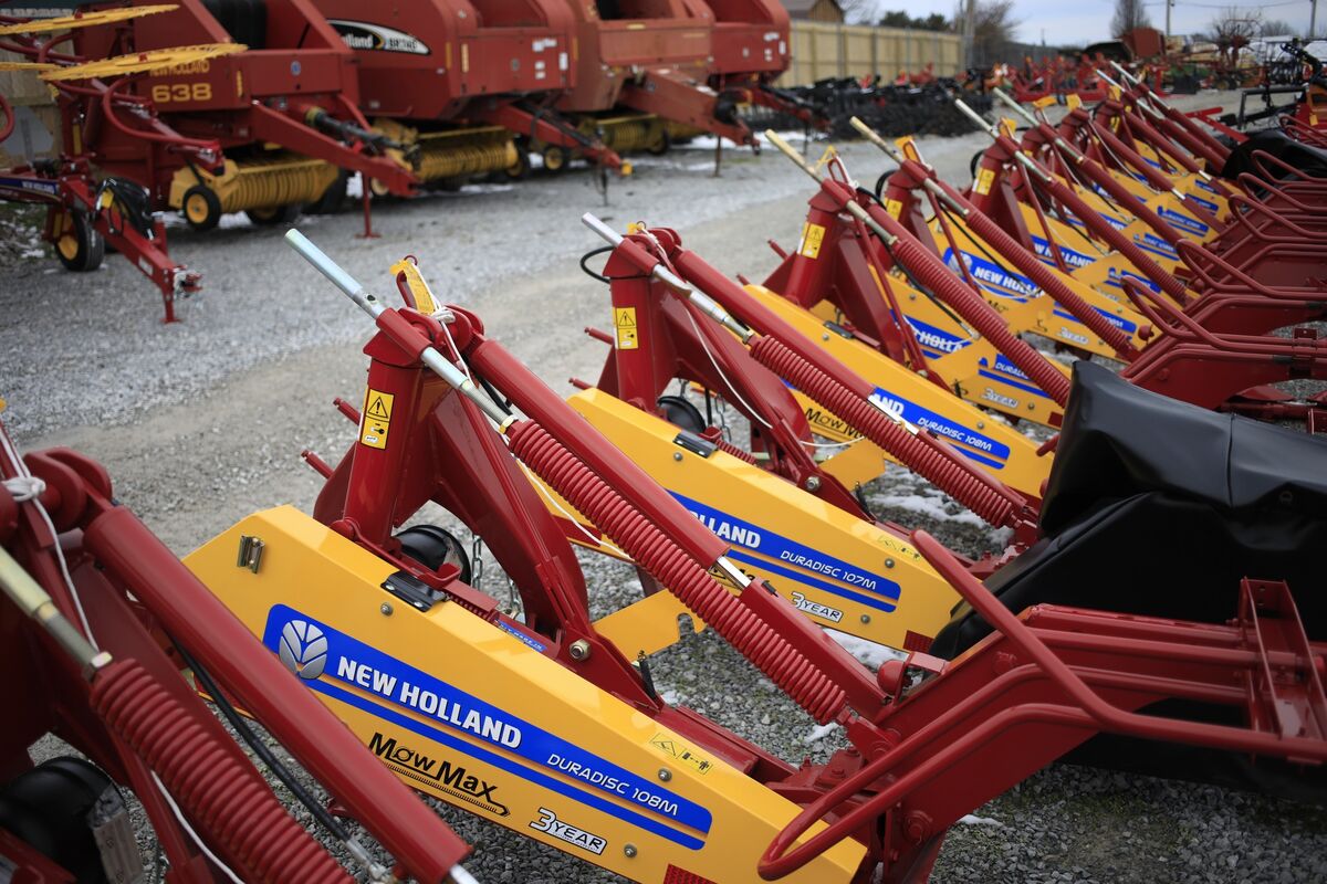 China Trade Deal ‘Ambiguity’ Leaves US Tractor Makers in Limbo