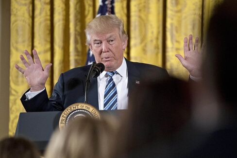 1485216044_trump