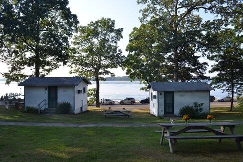 Cabins for practice at the Perlman Music Program