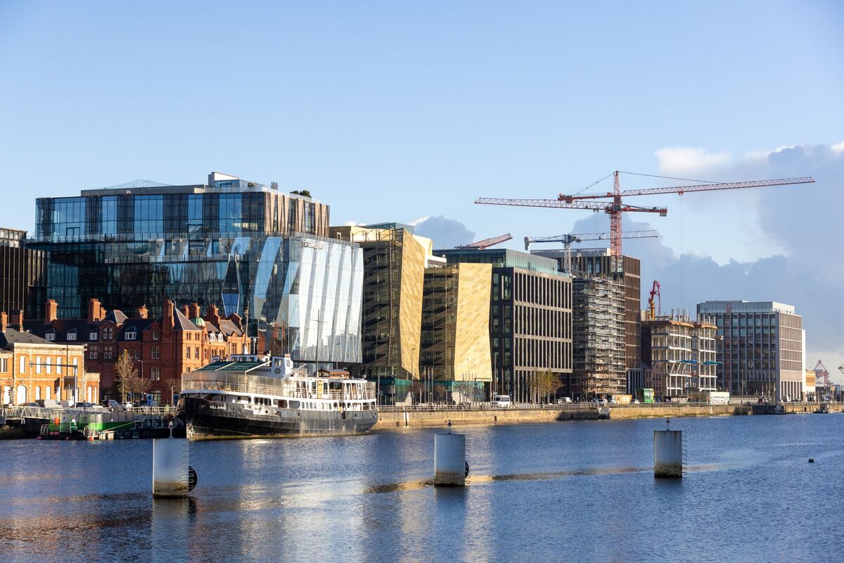 Euro-Zone Growth Upgraded After Bumper Second Quarter in Ireland