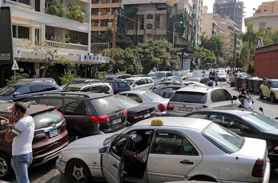 Lebanese Brace for Higher Fuel Prices as Government Cuts Subsidy