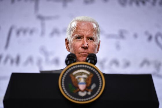 Biden Chides Russia, China for Failing to Pledge More on Climate