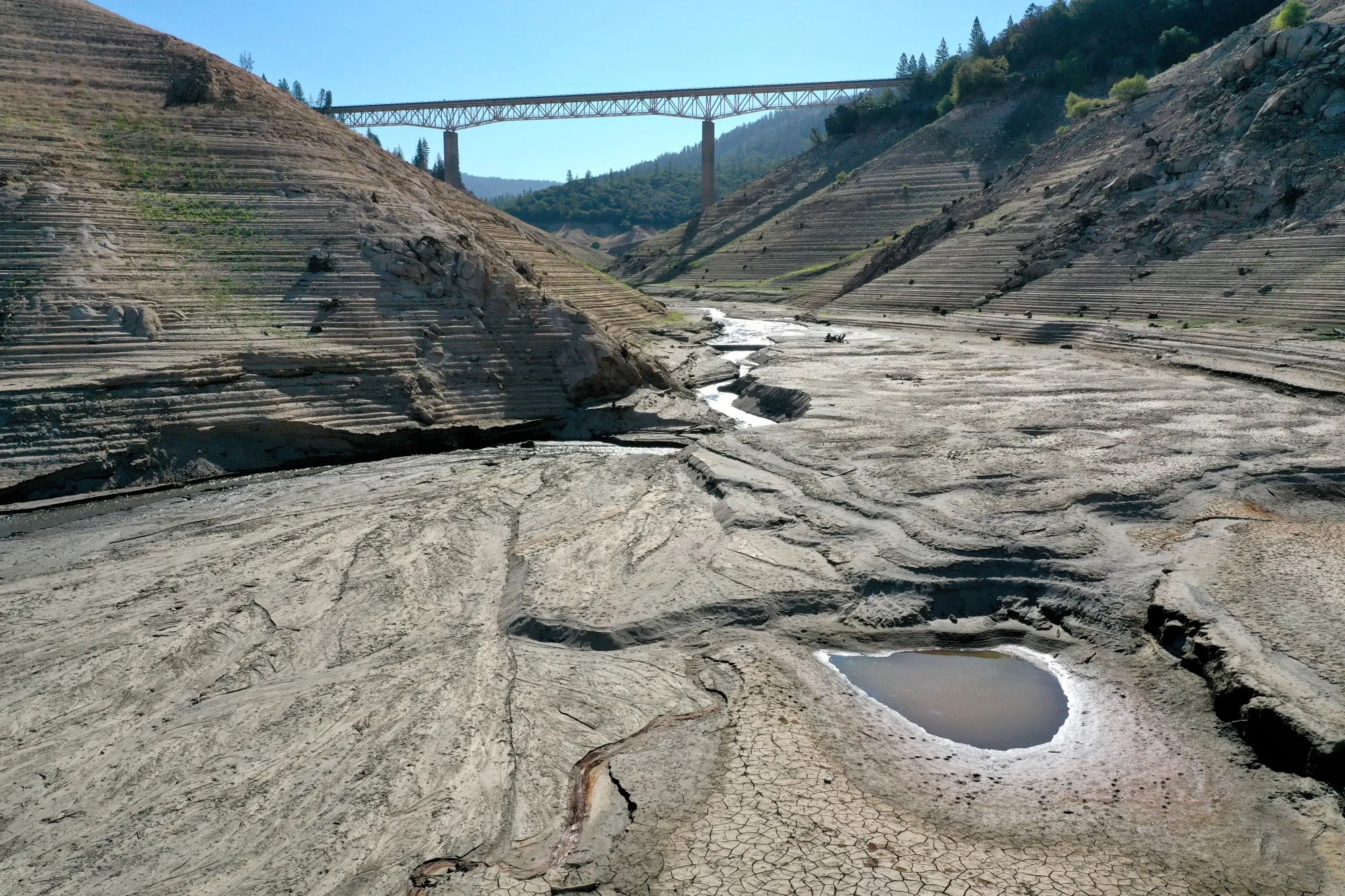 Water levels in California’s Lake Oroville reflect the severity of the drought conditions affecting the western U.S.&nbsp;