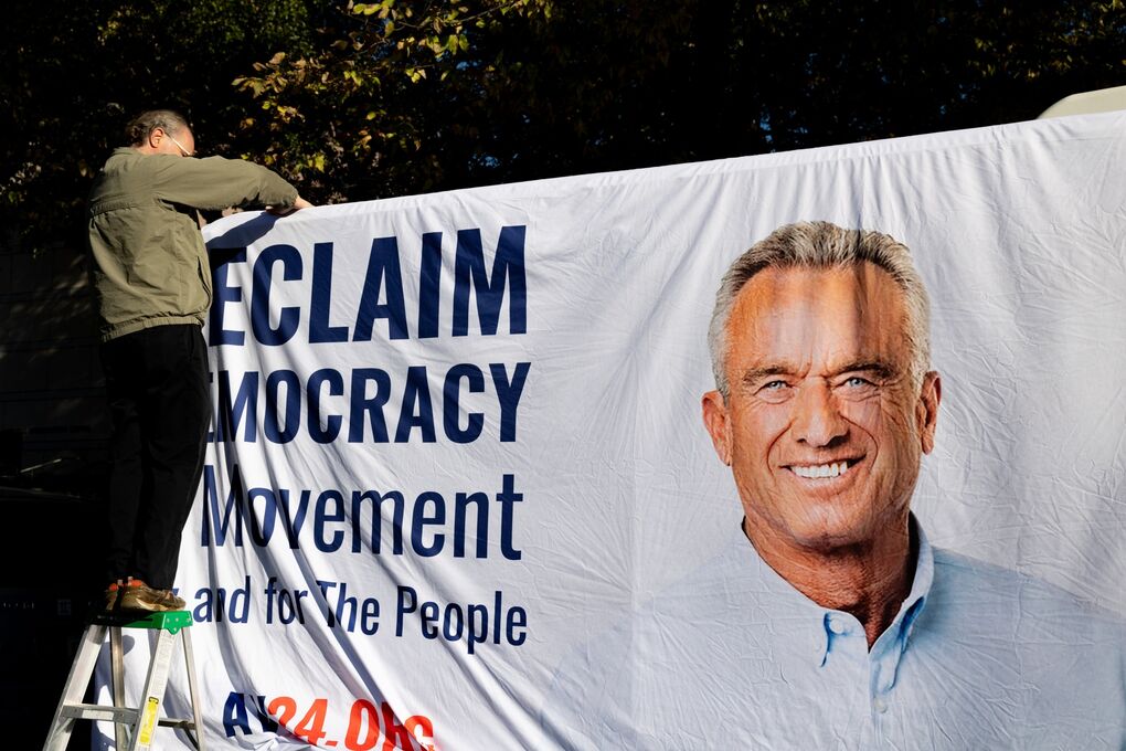 Robert F. Kennedy Jr.’s 2024 Bid Draws Equally From Trump, Biden