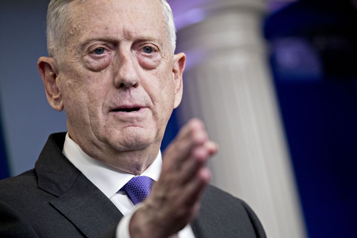 Mattis Lands in China for First Pentagon Chief Visit Since 2014