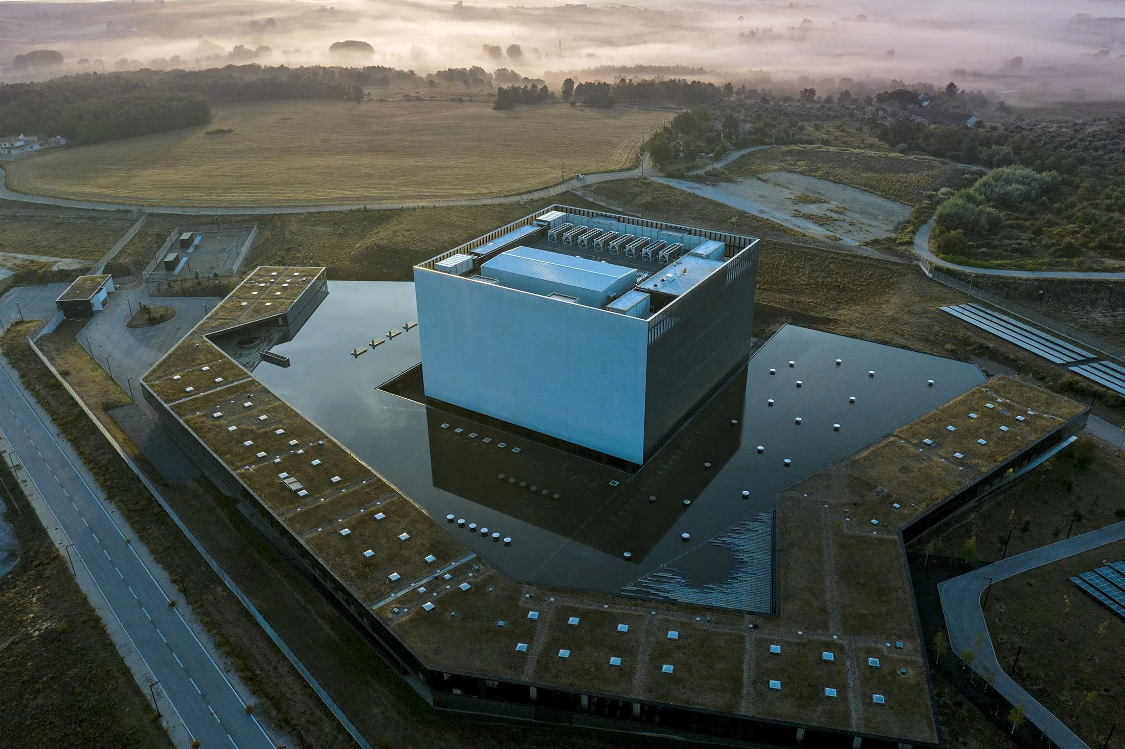 An aerial shot of the&nbsp;Covilhã Data Center in Portugal, taken at dawn.