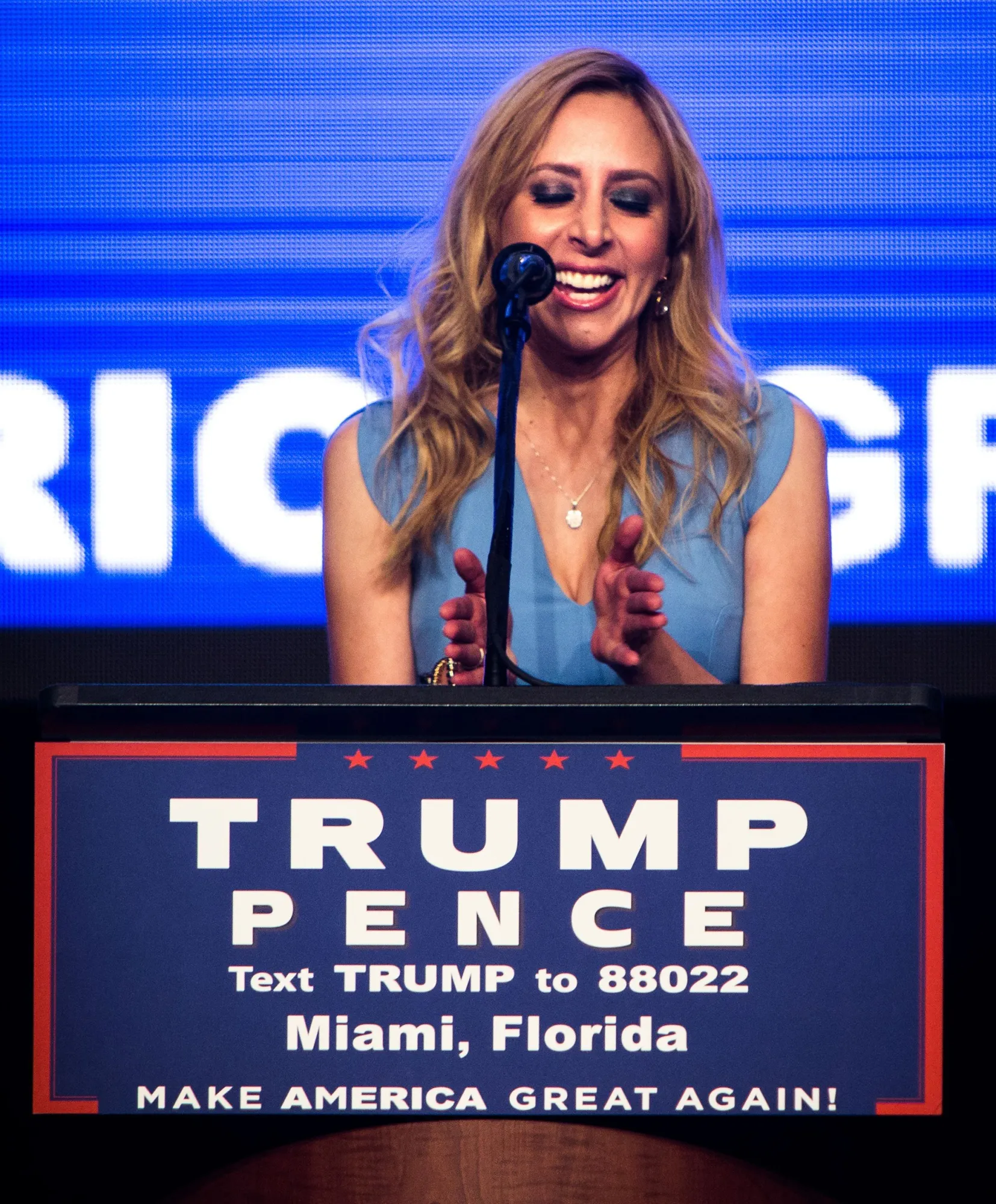 Former Trump Adviser Says She Was Fired for Getting Pregnant - Bloomberg