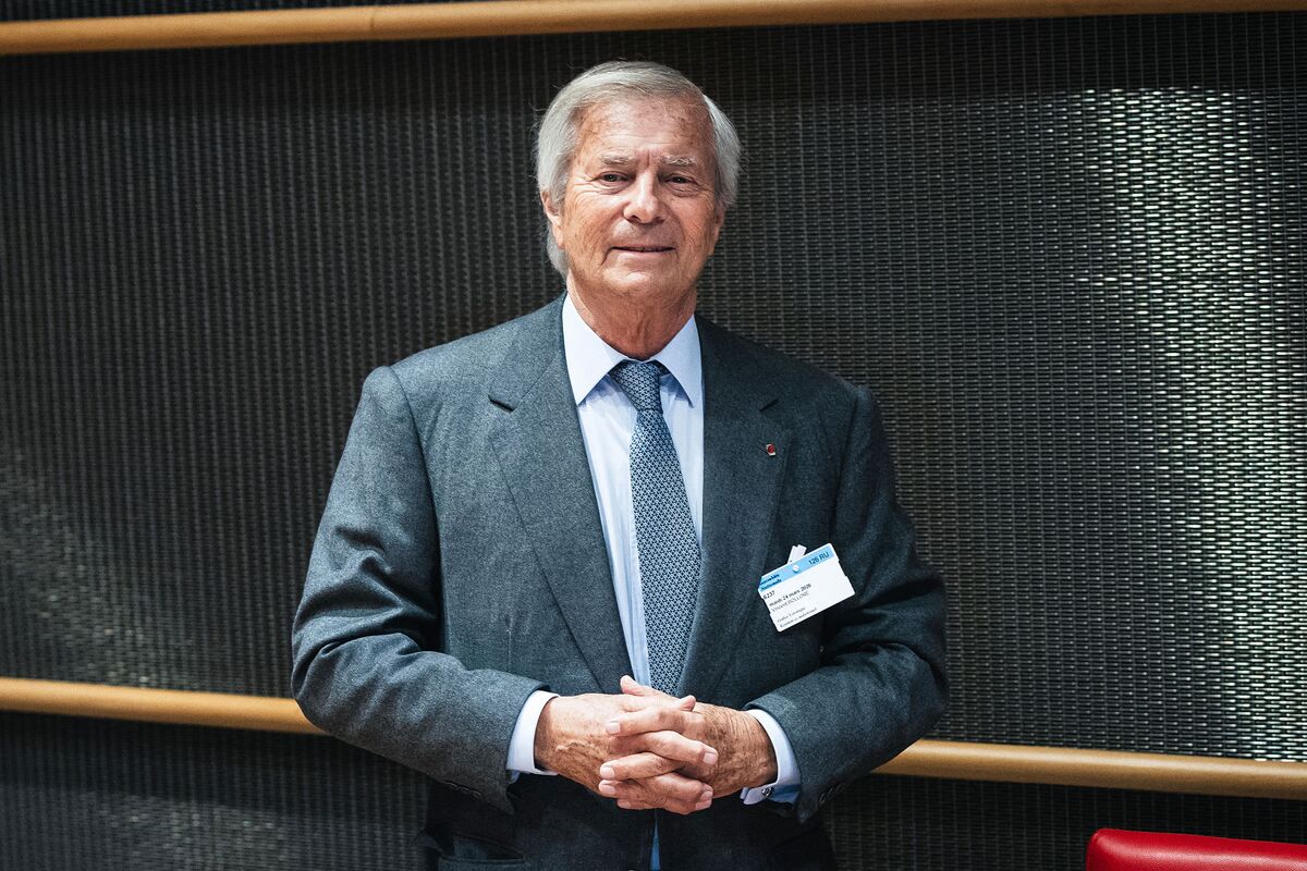 Bolloré Wins Paris Court Ruling Over Vivendi Control Dispute