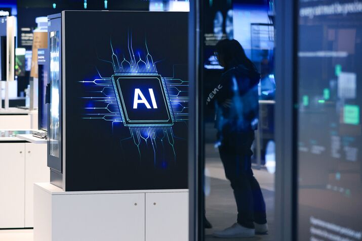 Siemens AG CEO Roland Busch Warns EU's AI Rules Will Deter Investment in Europe