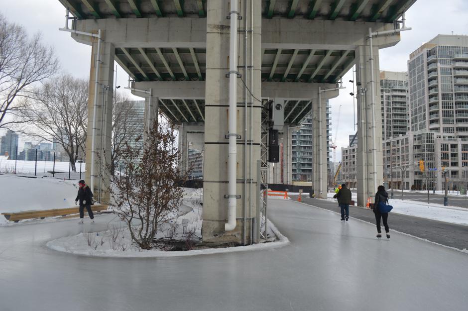 The land around the Gardiner remained mostly industrial until a major residential boom in the 2000s. Upwards of 77,000 people now live within walking distance of the Bentway, most of them in high-rise condominiums.