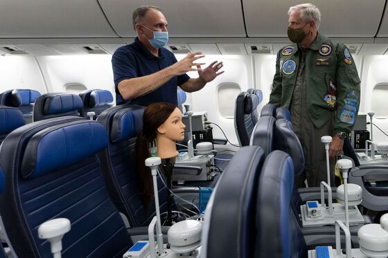 Coughing Dummies Help Boeing and United Track Viruses on Planes