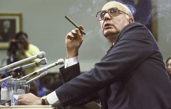 Paul Volcker, Inflation Tamer Who Set Risk Rule, Dies at 92