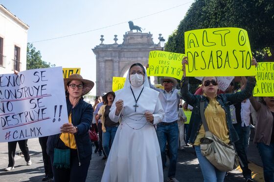 Inside the Deadly Business of Stealing Fuel in Mexico